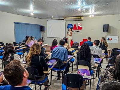 Foto da Notícia: Gisela Cardoso compartilha conhecimentos em curso de Iniciação à Advocacia